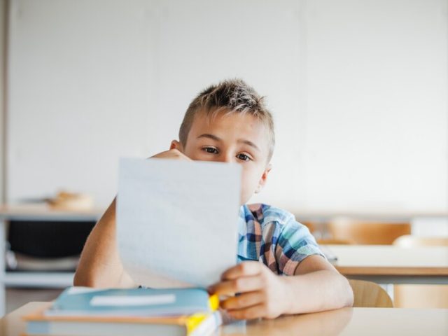 Como lidar com o cansaço no final do semestre: Dicas para Alunos e Professores