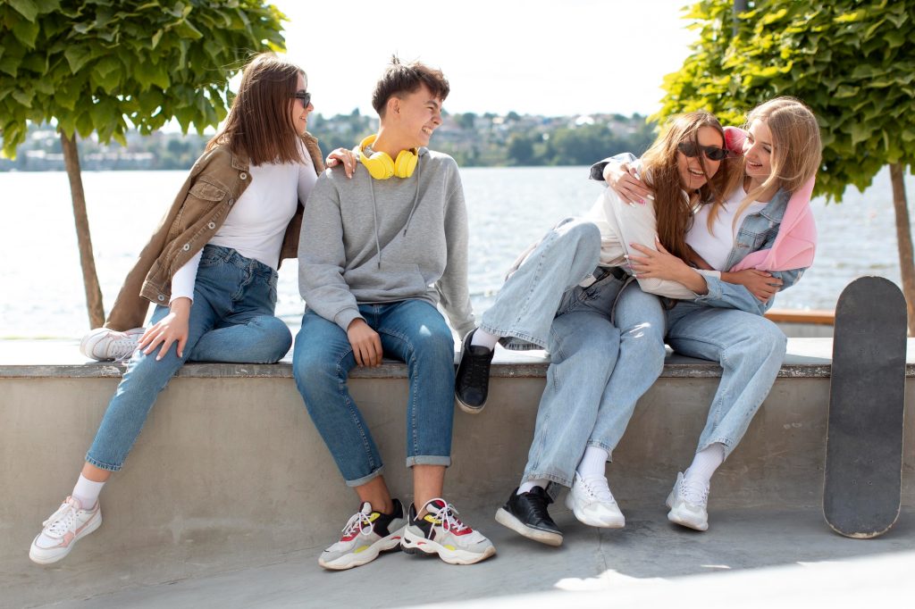 Desenvolvendo habilidades socioemocionais na adolescência